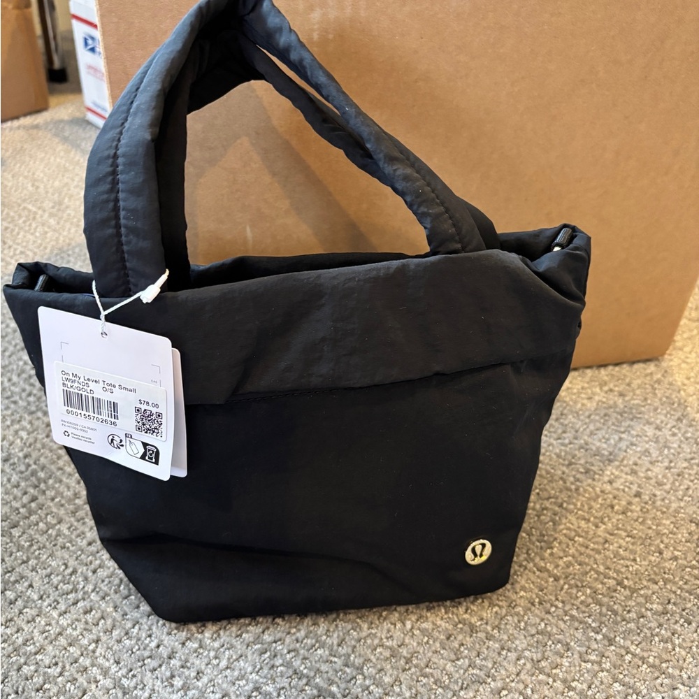 NWT lululemon athletica On My Level Tote Small Black